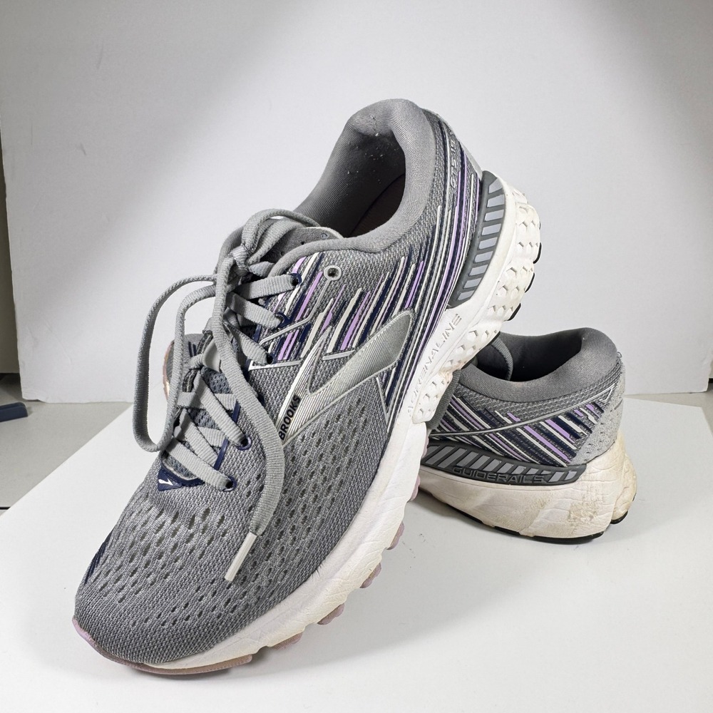 Brooks Adrenaline GTS 19 Running Shoes Womens 8.5 Grey Purple Sneakers